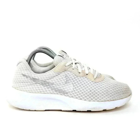 Nike Tanjun White Running Shoes - 9 - Picture 1 of 10